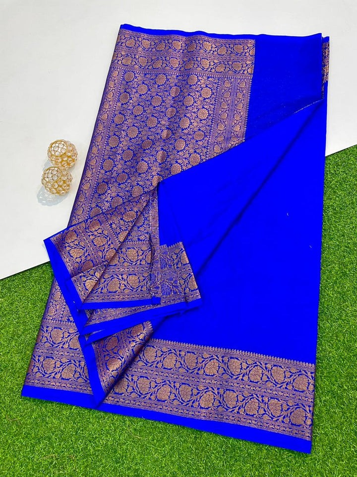 Plain Banarasi Saree With Floral Zari Border