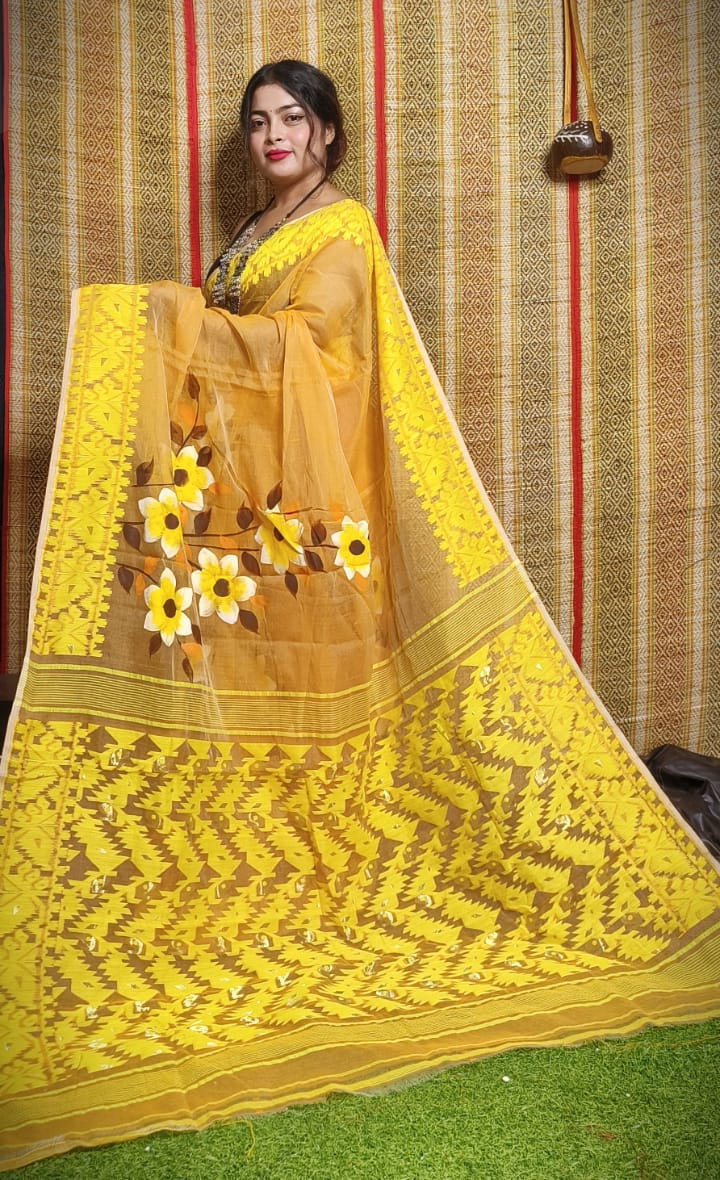 Floral Canvas Jamdani Saree