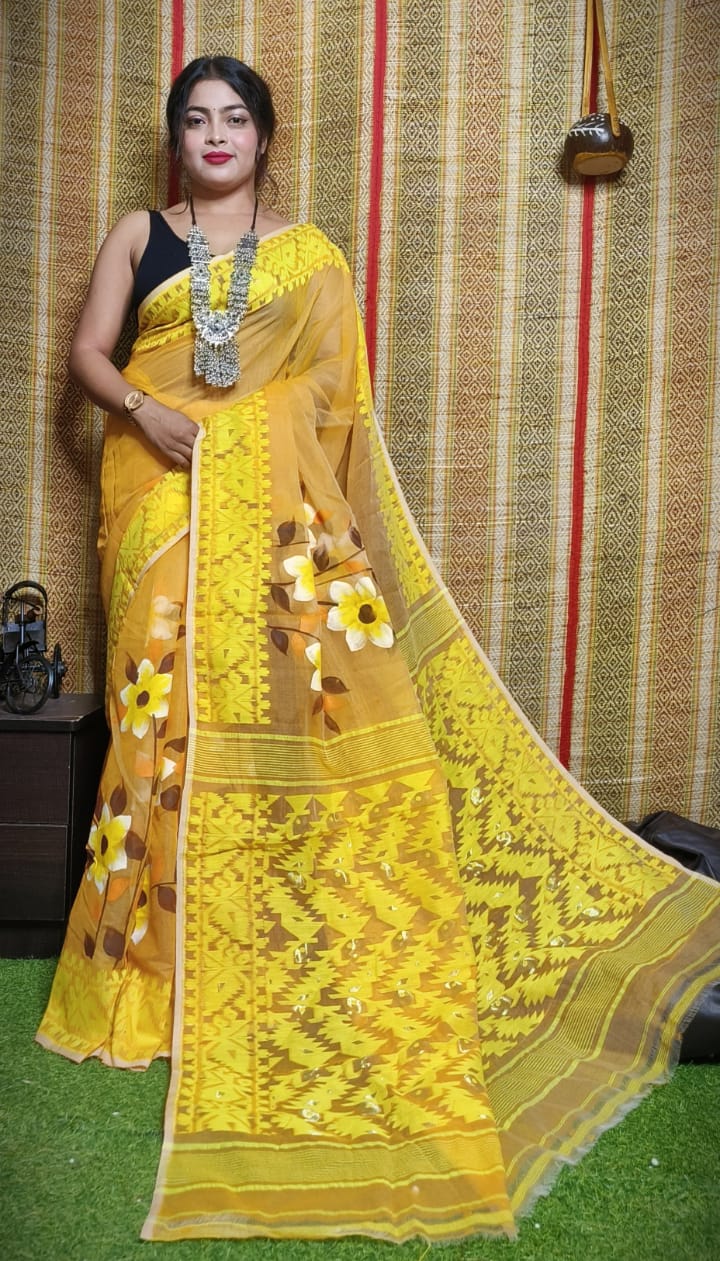 Floral Canvas Jamdani Saree