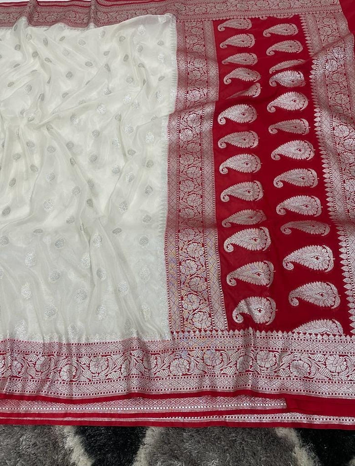 Heavenly Gorgeous Banarasi Saree