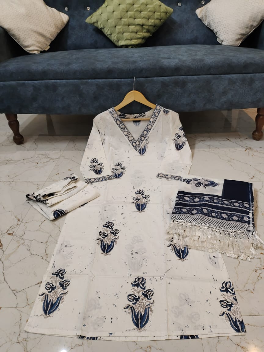 Smoky white Jaipuri Kurti Set