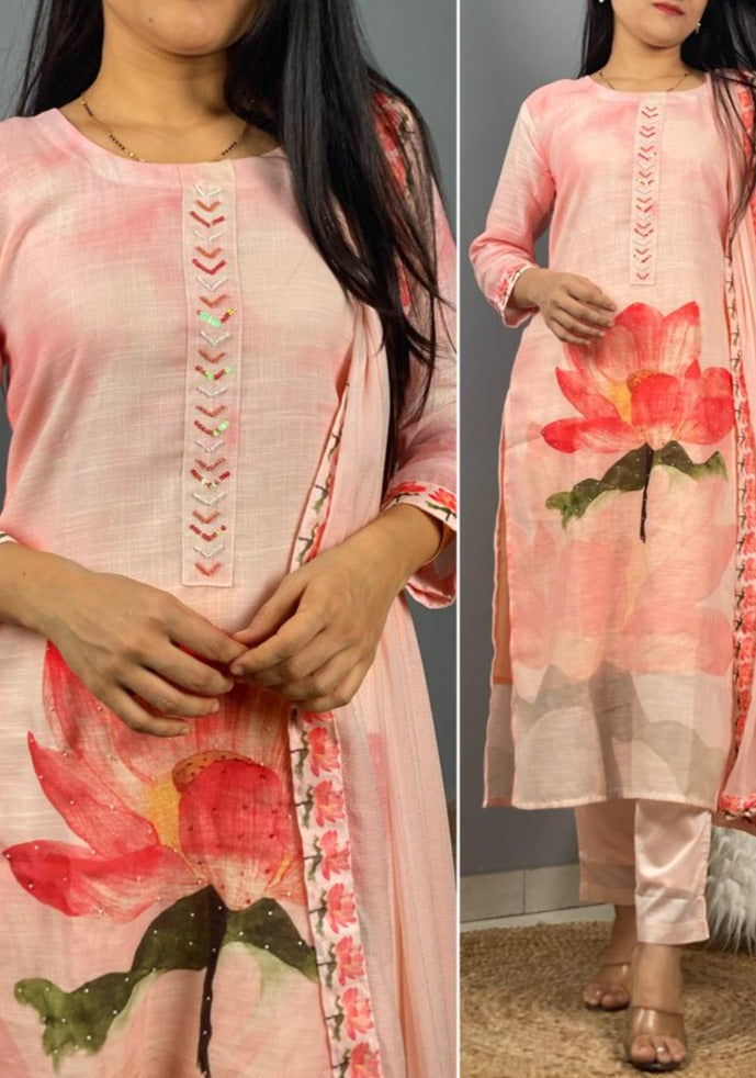 Visual Flow Of Endearing Pink Floral Kurti set