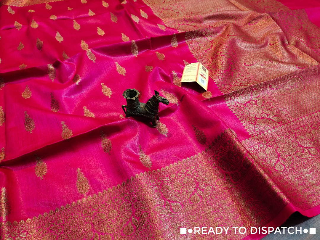 Exquisite Munga Tussar Banarasi Saree