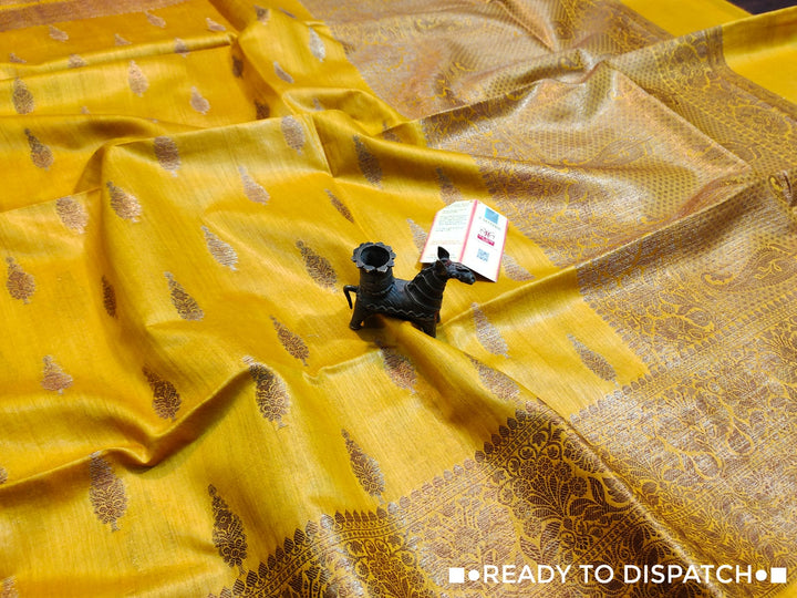 Exquisite Munga Tussar Banarasi Saree