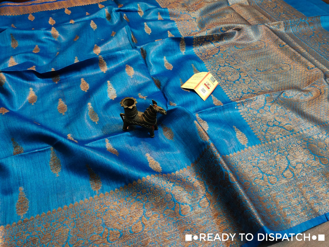 Exquisite Munga Tussar Banarasi Saree