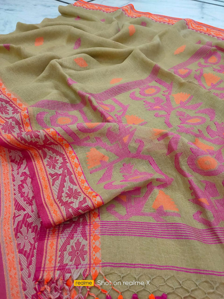 Fabulous Jayshree LInen Banarasi Saree