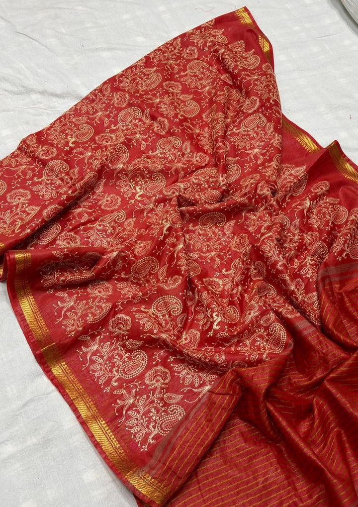 Assorted Pure Handwoven Embroidered  Silk Linen Saree(Red)