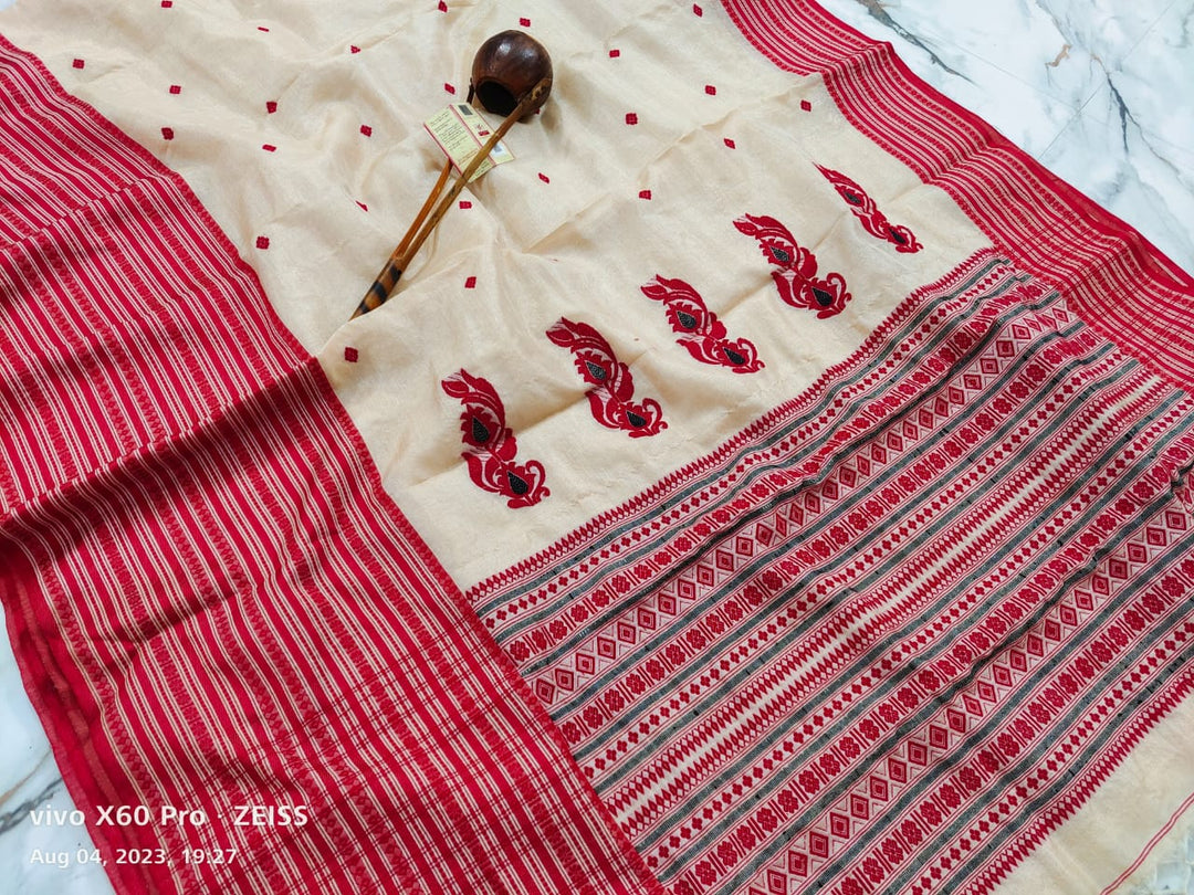 Heart Of Bengal - The Auspicious Tussar Saree