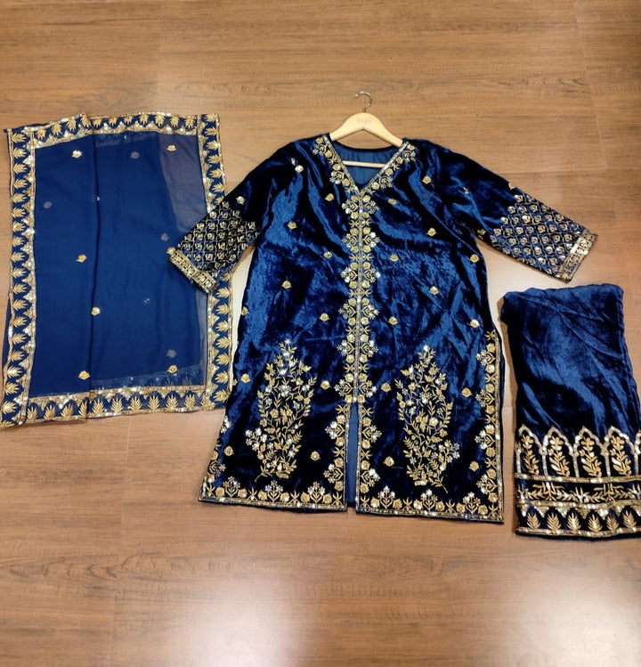 Extra Glitz Of Party- Designer Suit Set