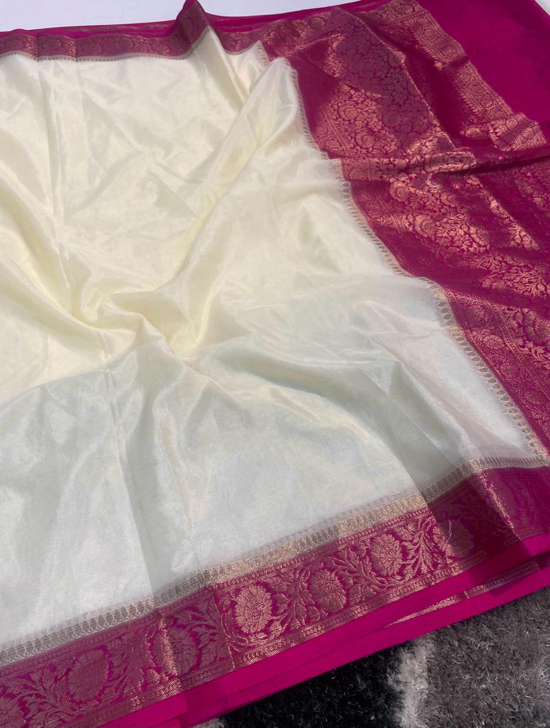 Leave a Little Sparkle -Banarasi Silk Saree(Cream)