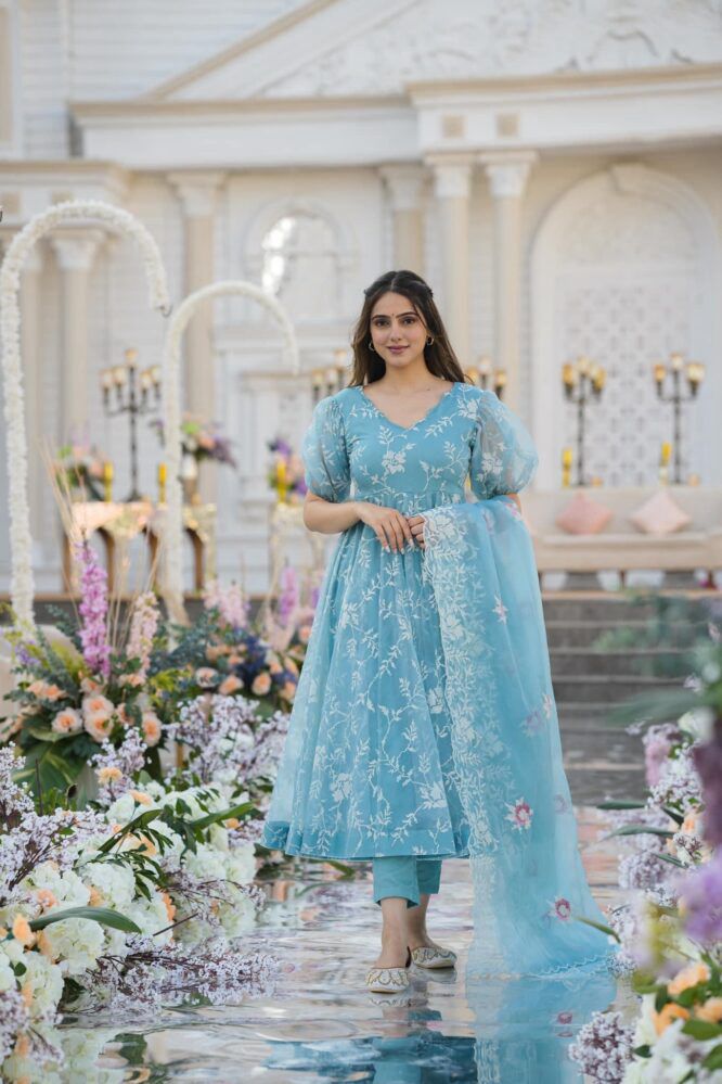 Traditional Fest- Embroidery Suit Set( Fairy Tale Blue)