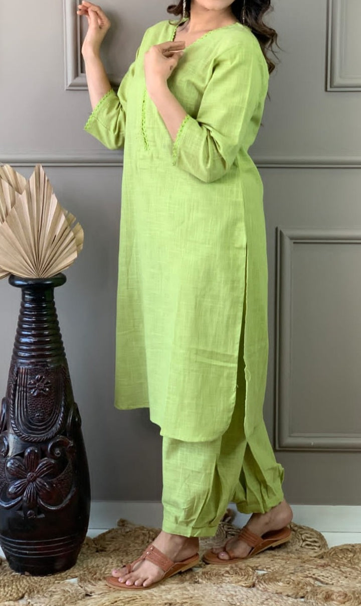 Satire Of Attire Kurti Set(Witty Green)