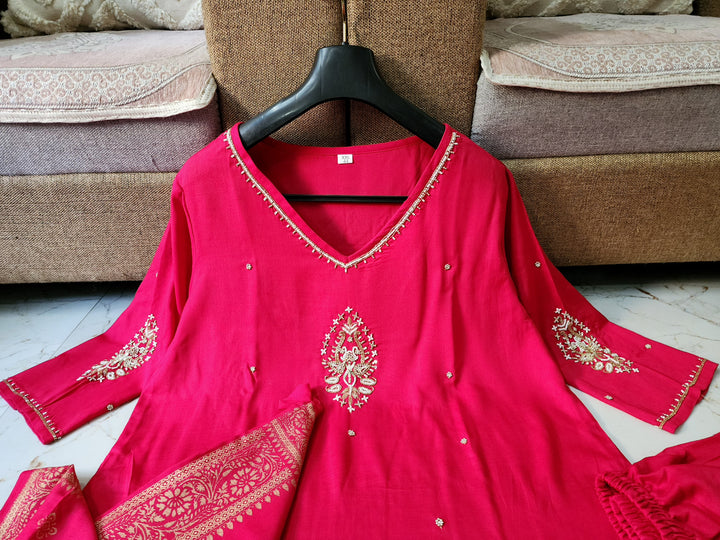 To The Nines-Kurti Set