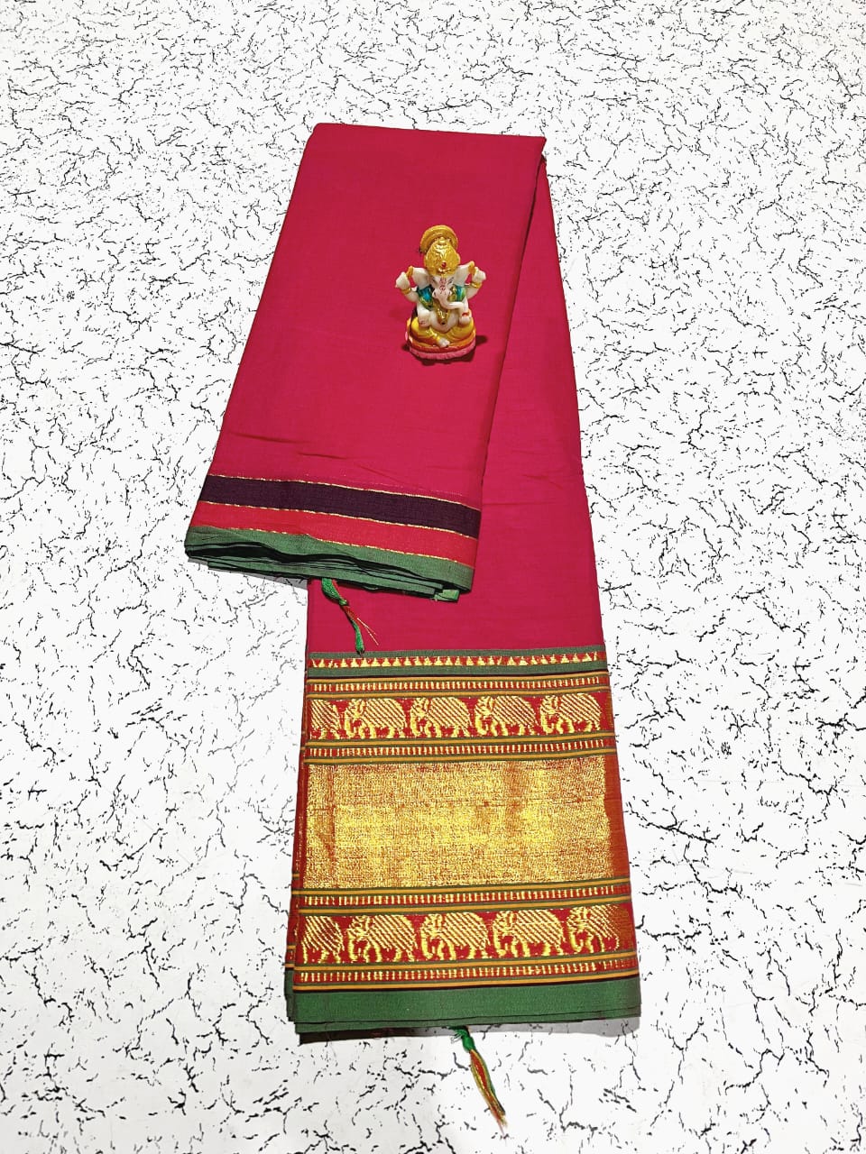 Tour De Force- Narayanpet Saree(Elephant Border)