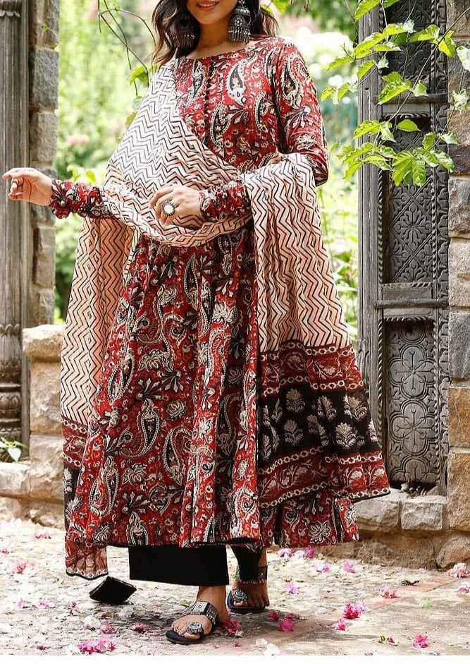 Kalamkari Andaz- Stylish Kurti Set