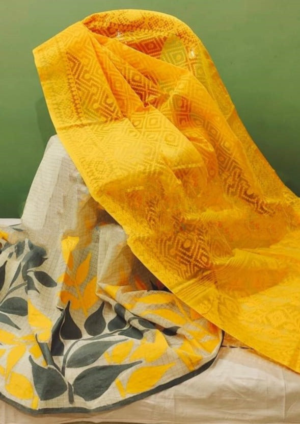 Sundari- Pretty Lady( Bengal Hand Print Artistic Saree)