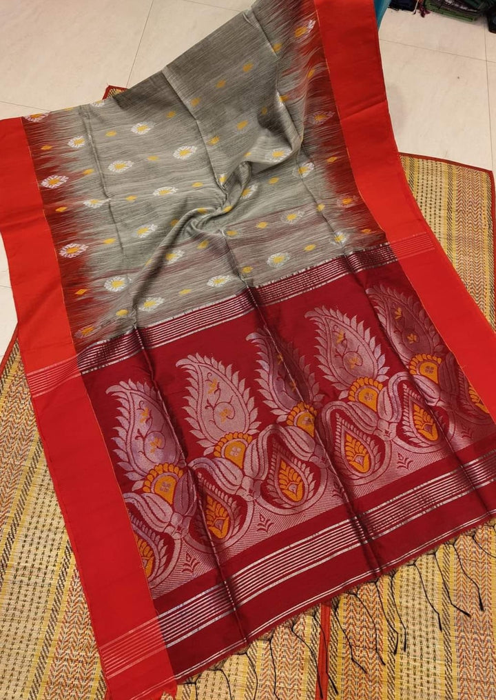 Turja- Heart’s Desire ( Katki Jamdani Saree )