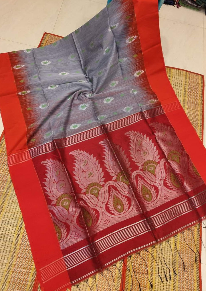 Turja- Heart’s Desire ( Katki Jamdani Saree )