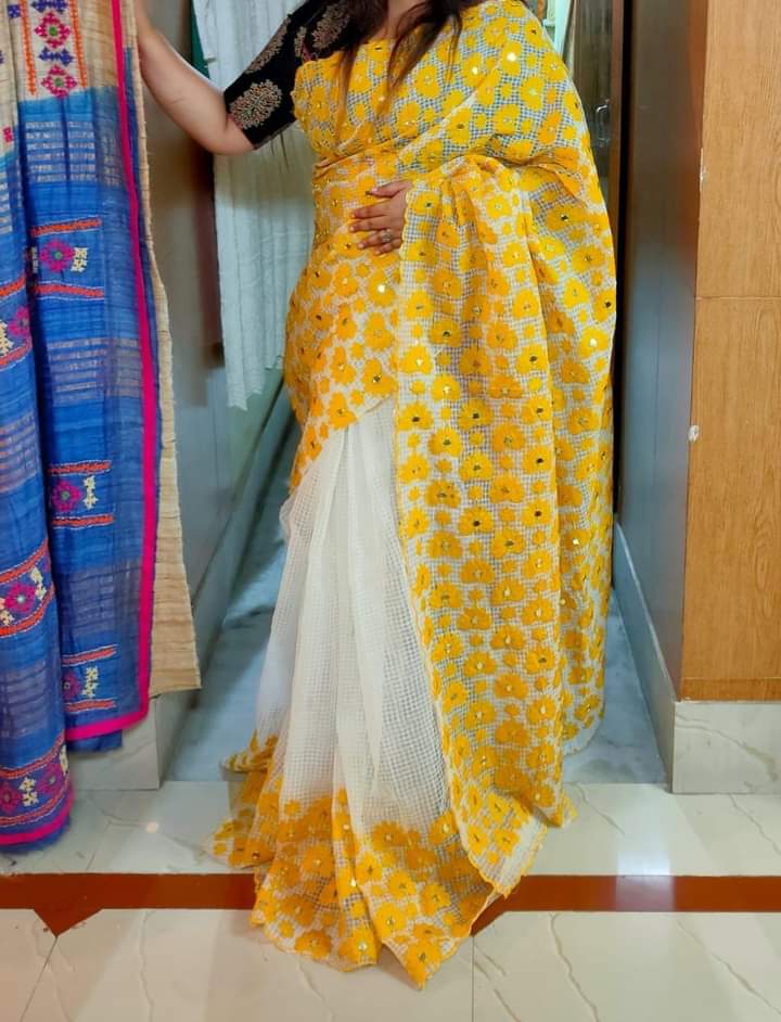 Pravati- Prayer For Wishes (Bengal Saree)