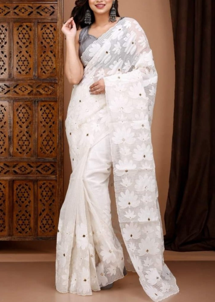 Pravati- Prayer For Wishes (Bengal Saree)