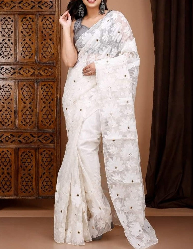 Pravati- Prayer For Wishes (Bengal Saree)