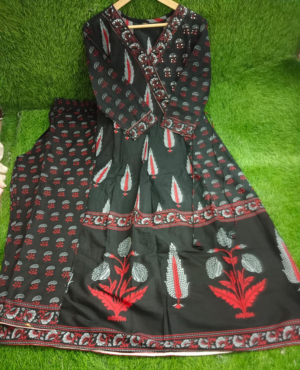 Red & Black Mountain - Cotton Kurti Set