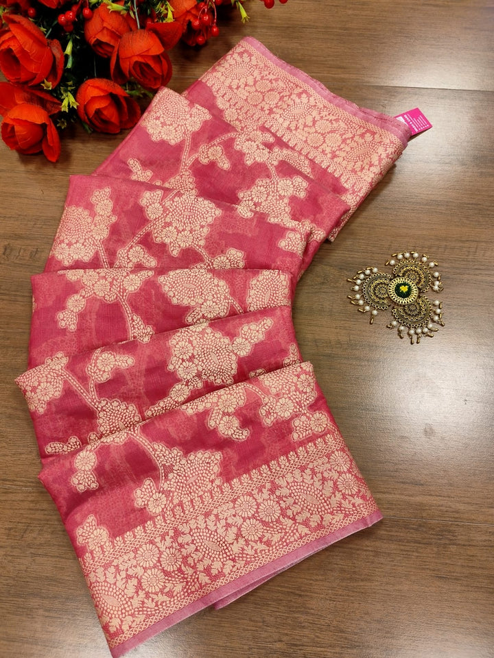 Lucknowi Chikankari Weaving Saree