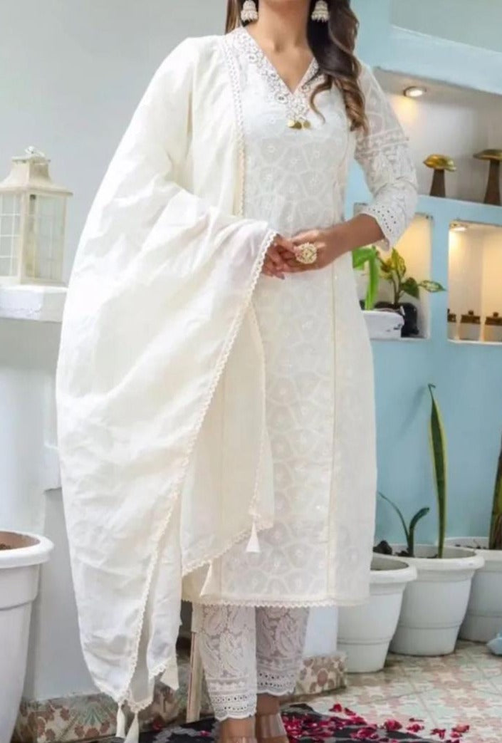 Smarty look White Chikankari kurti