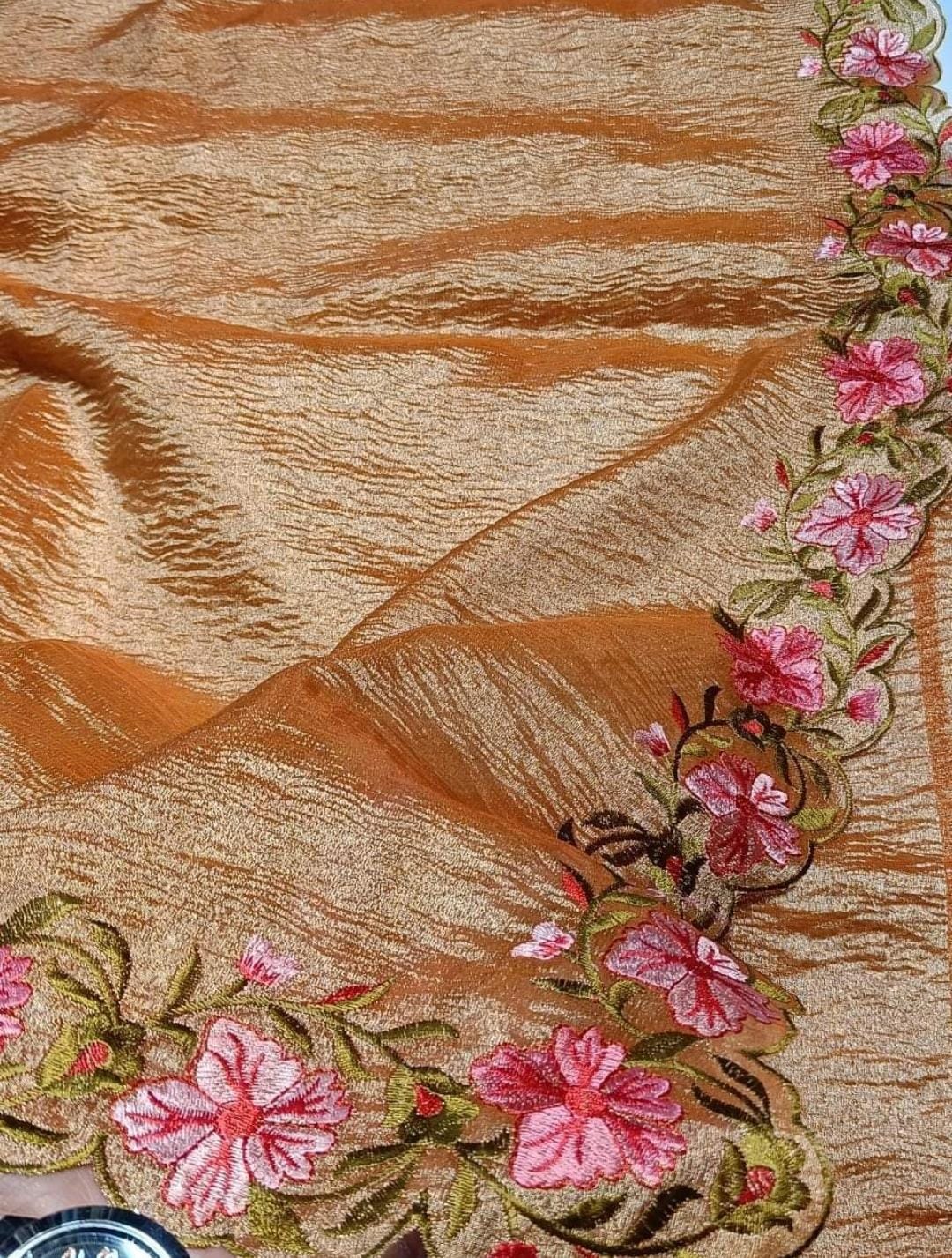 Avatar- Ek Anokha Banarasi Tissue Saree