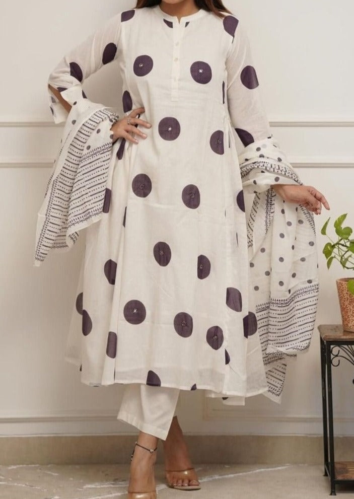 Story Of A Girl Cotton Kurti Set