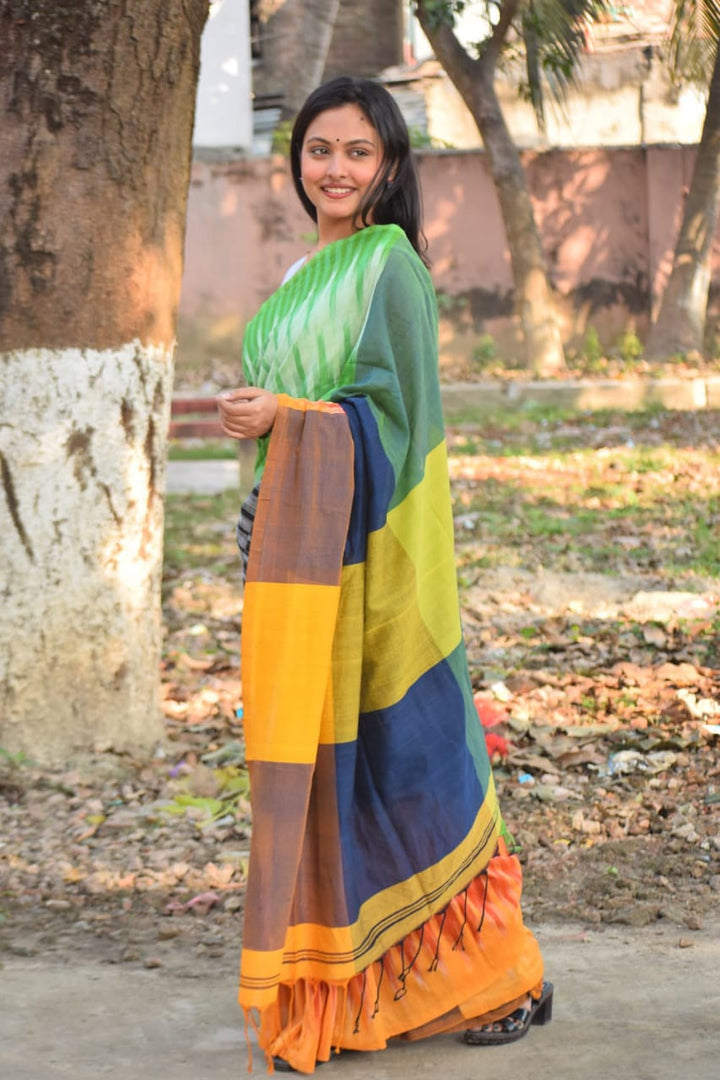 Mekhla 3D Khadi Cotton Ikkat Saree