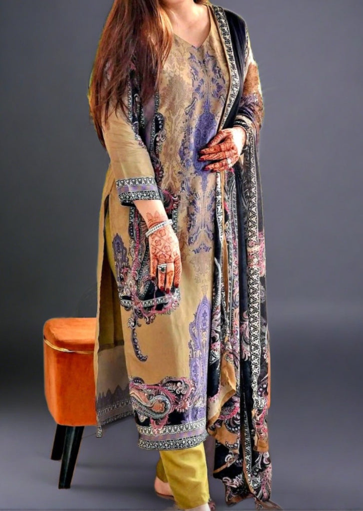 State Of The Art Pakistani Style Suit Set