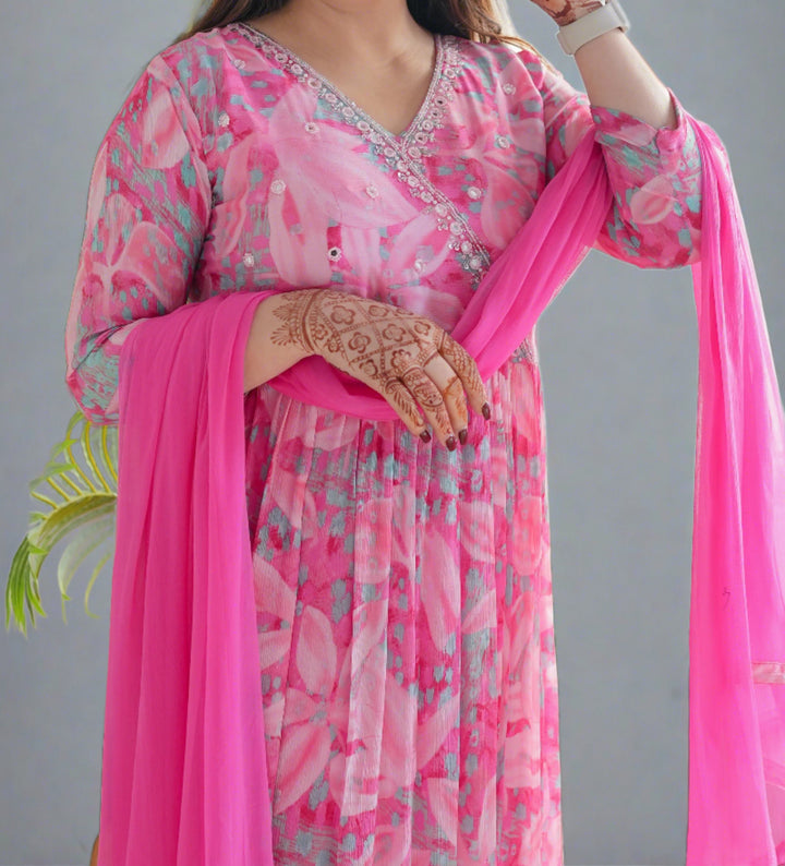 Flower Majesty Chinnon Kurti Set