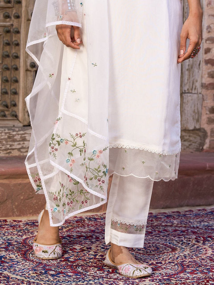 Beloved Queen Chanderi Kurti Set