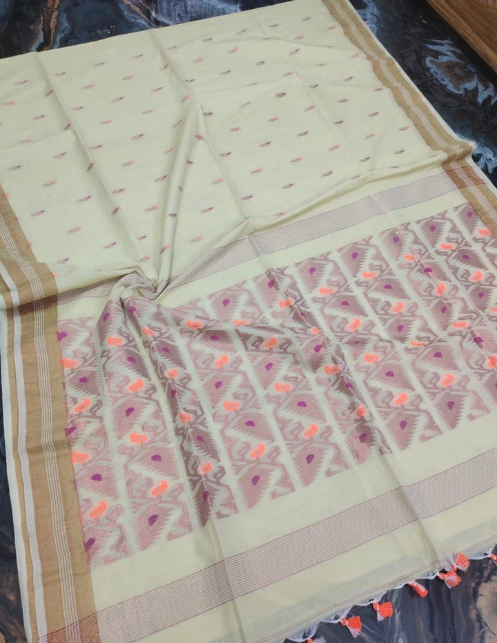 Samyati -The Traveler Benarasi Saree