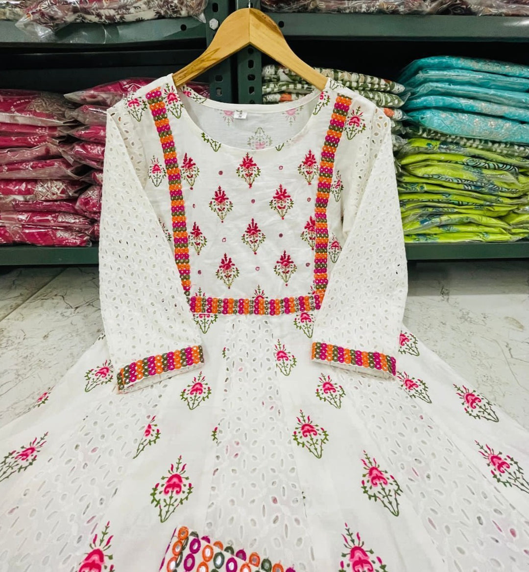 Pearl White Cotton Chikankari kurti