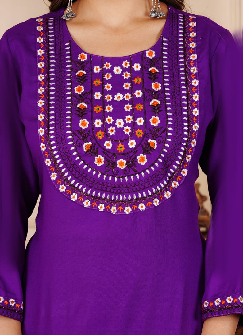 Graceful Women Rayon Kurti Set