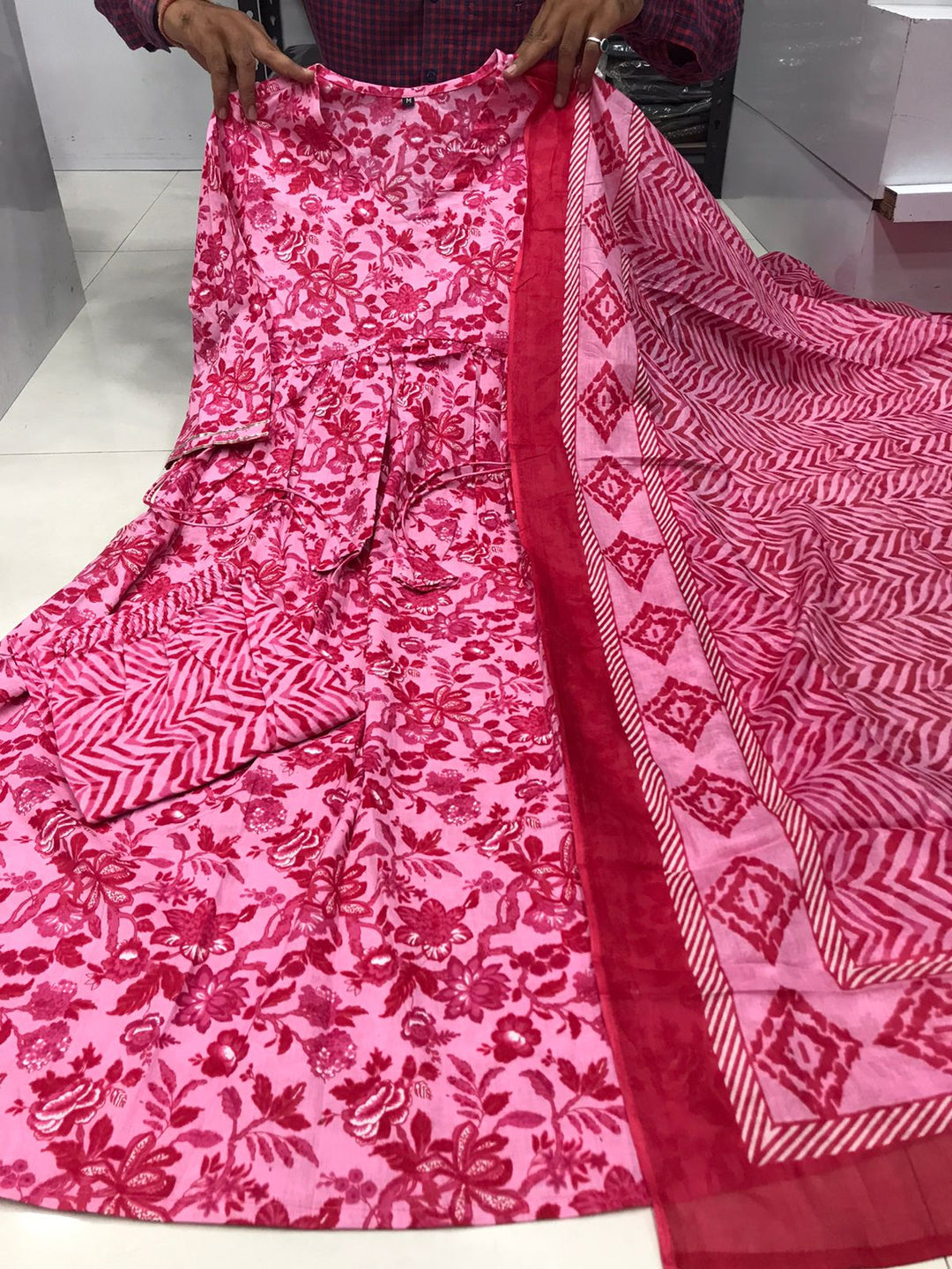 Mera Wala Pink  Cotton Kurti Set