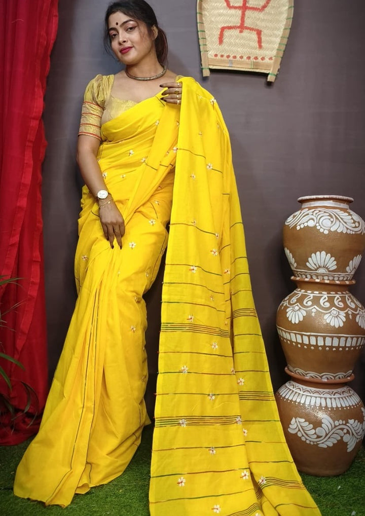 Anahita Bengal Shiuli khadi Saree