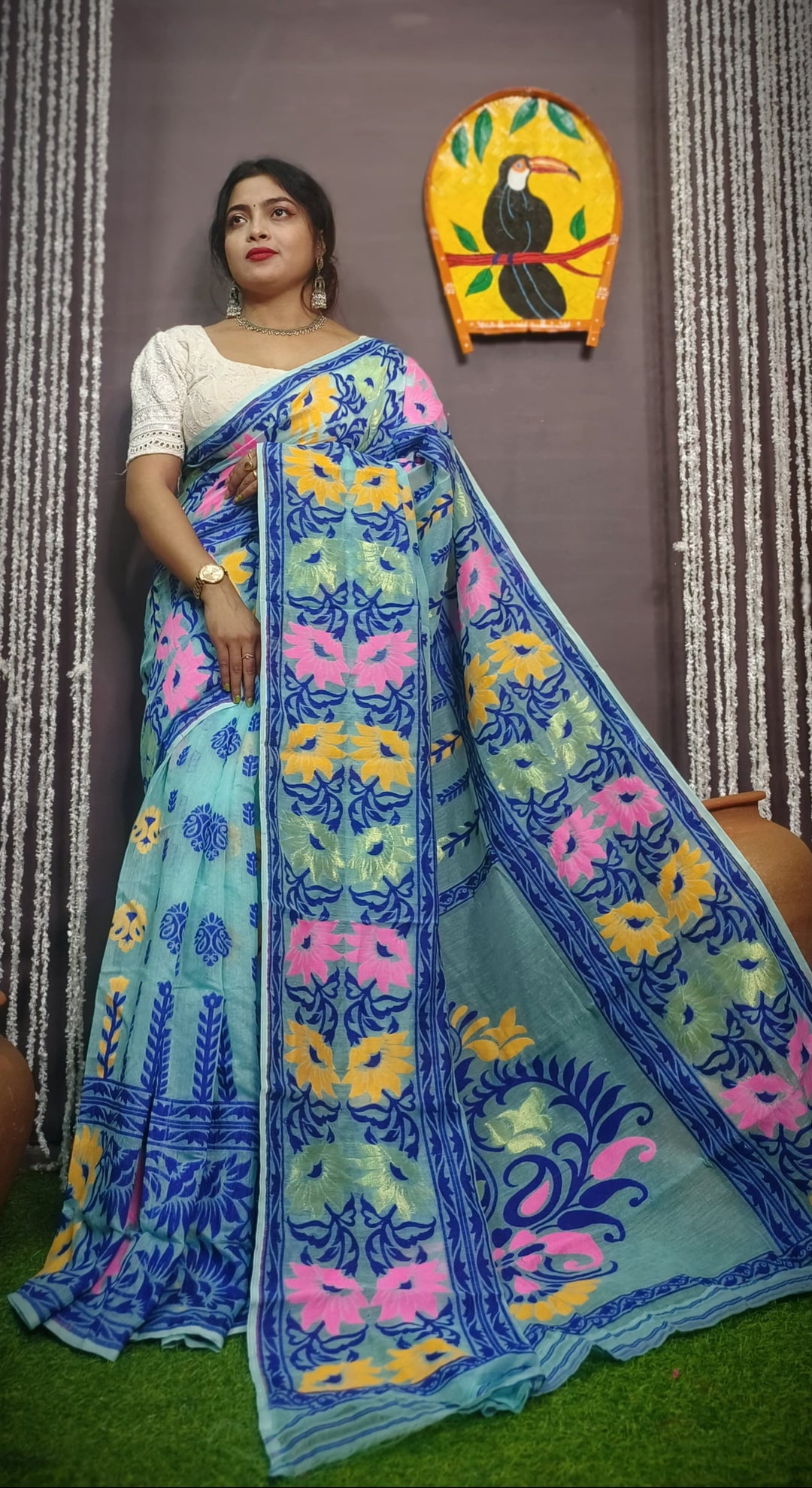 Charulata Dhakai Jamdani Saree