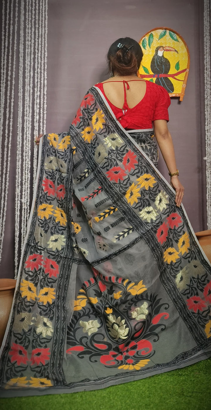 Charulata Dhakai Jamdani Saree