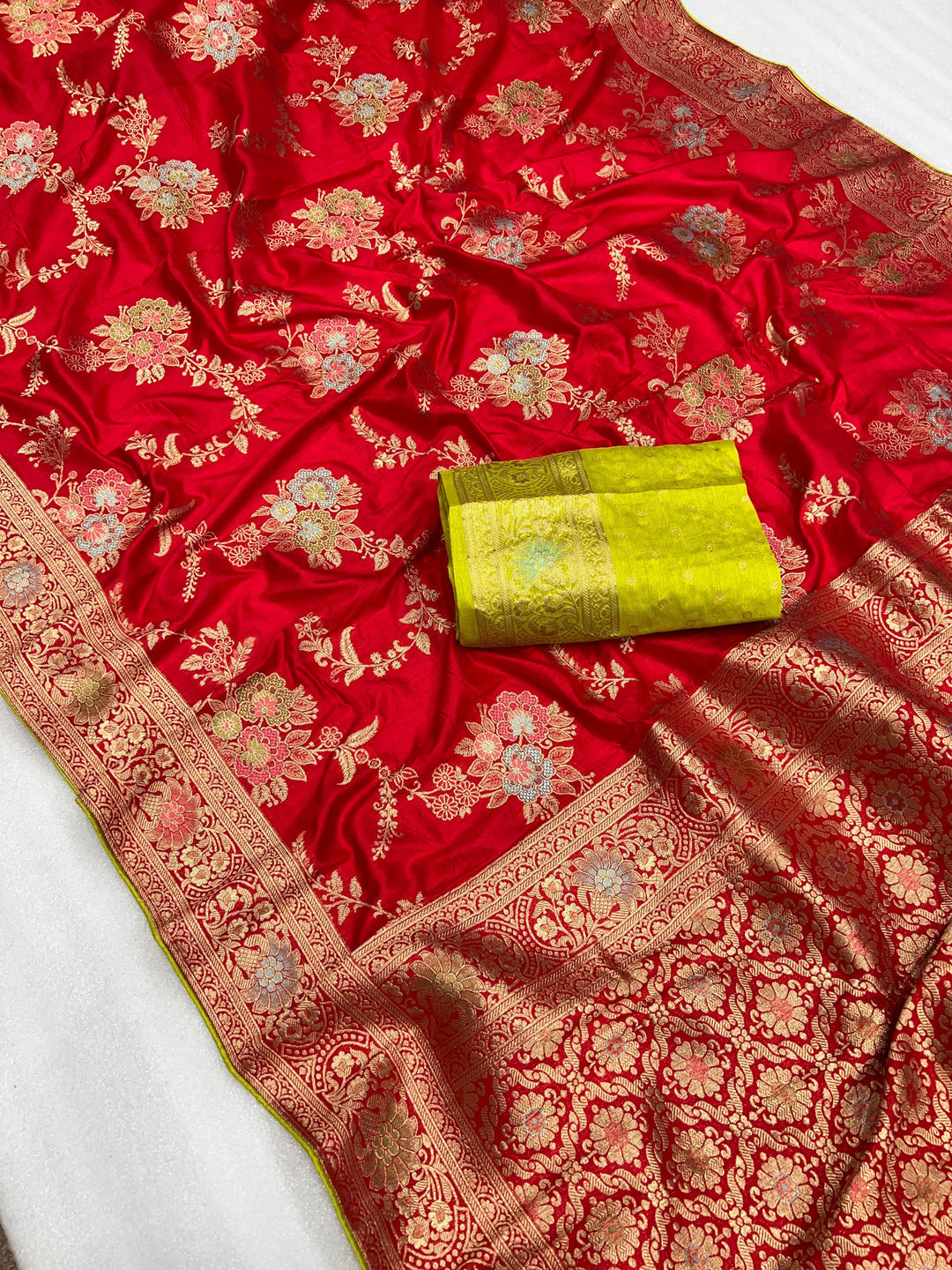 Indian Ethnic Dola Silk Banarasi Saree