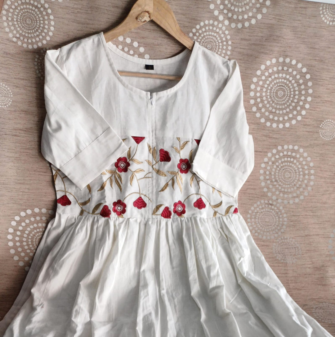 White Garden Cotton Gown