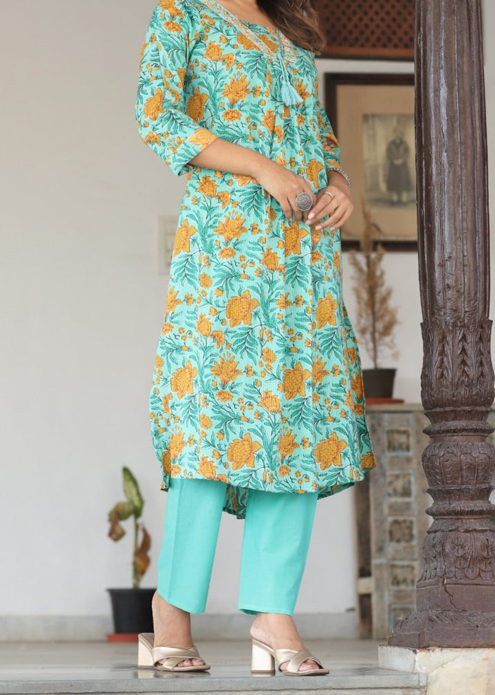 Rock-Tell- Story Cotton Kurti Set