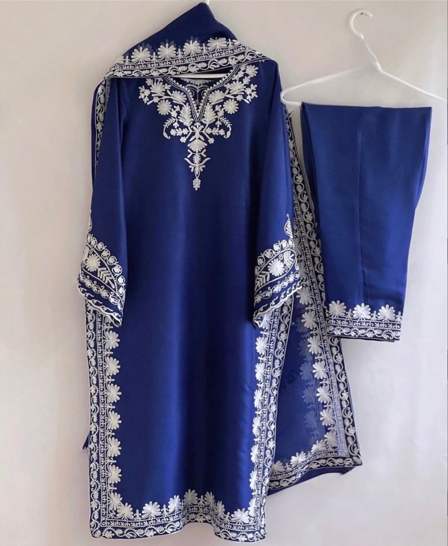 To Be Perfectionist Georgette Kurti Set