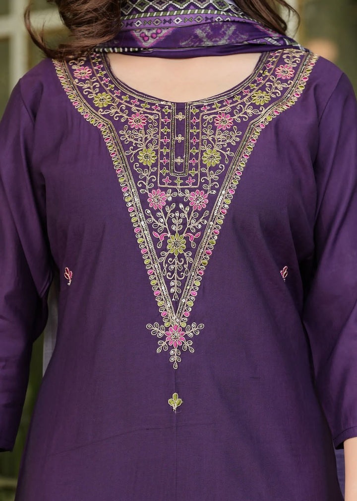 The only Traveler Silk Kurti Set