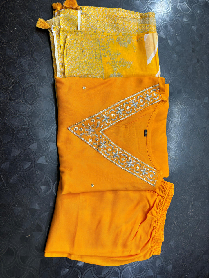 For Her Rayon Kurti Set