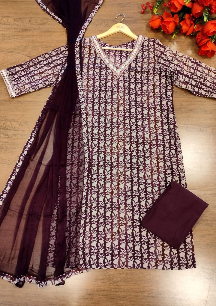 Sitara- a designer Jaipuri straight Kurti set