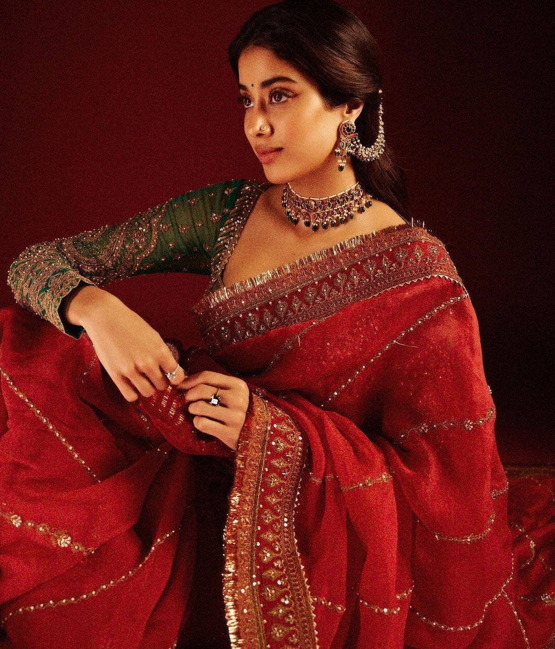 Laal Ishq- Janhvi Kapoor Inspired Organza Saree