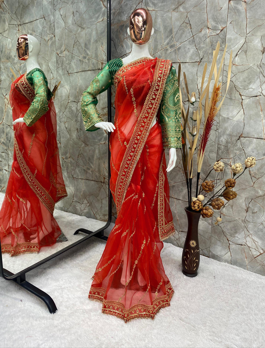 Laal Ishq- Janhvi Kapoor Inspired Organza Saree